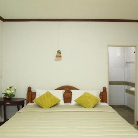 Baan Sala Lung Dam Hotel Bophut Kültér fotó