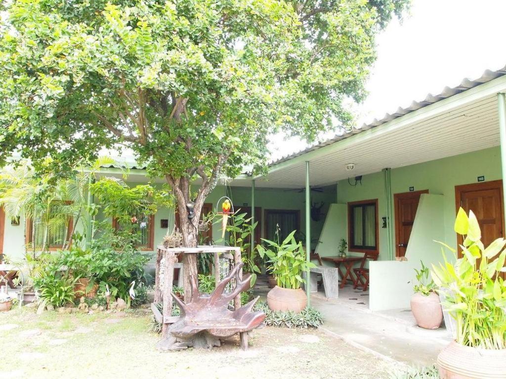 Baan Sala Lung Dam Hotel Bophut Kültér fotó