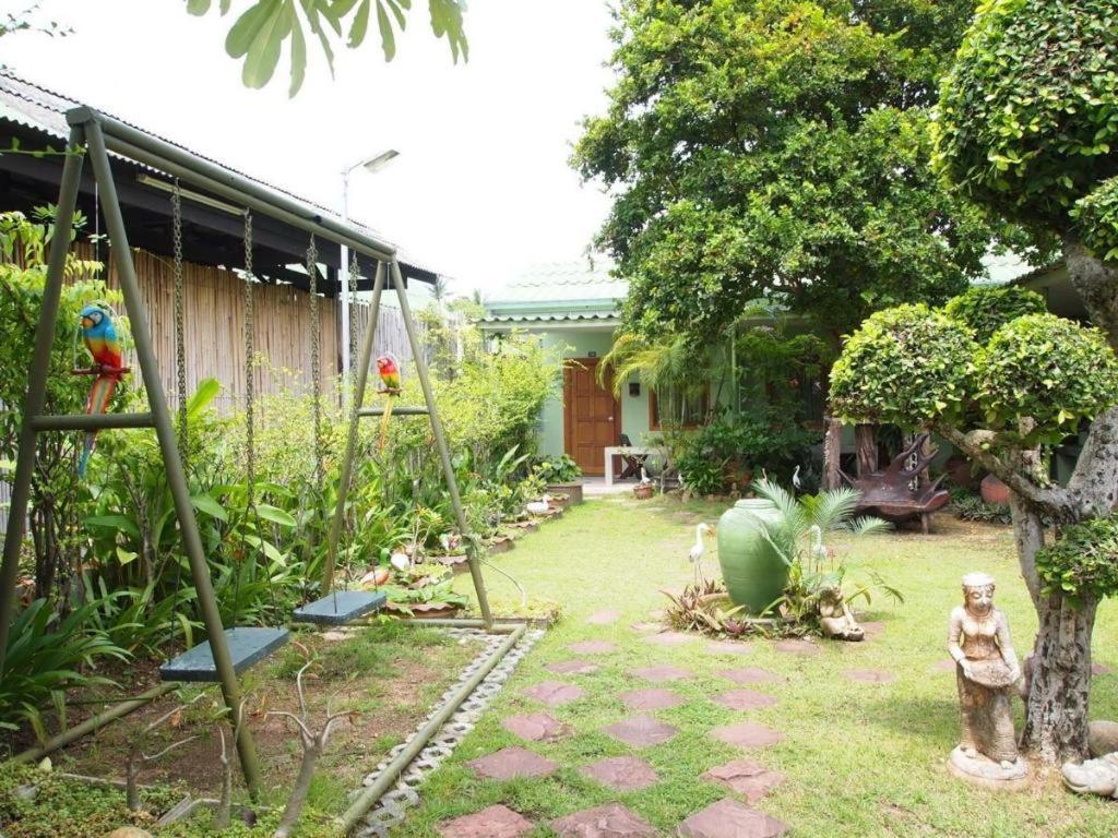 Baan Sala Lung Dam Hotel Bophut Kültér fotó